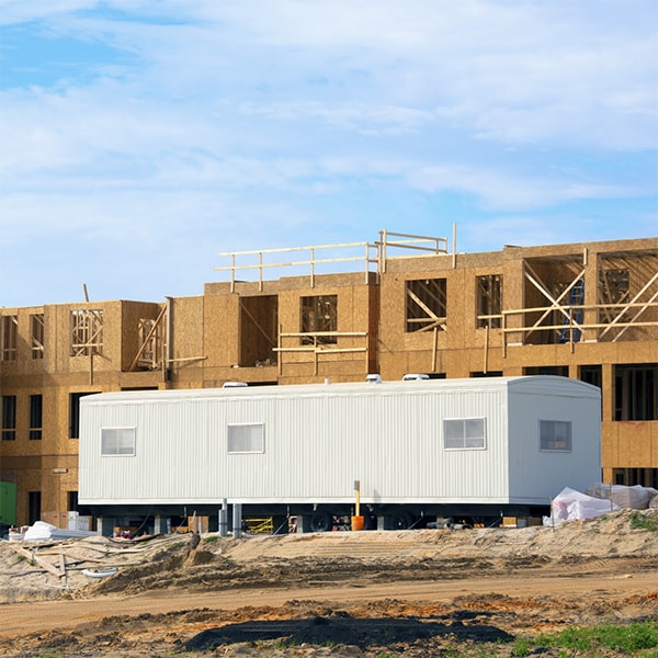 construction site office trailers are equipped with heating and air conditioning for comfortable work environments
